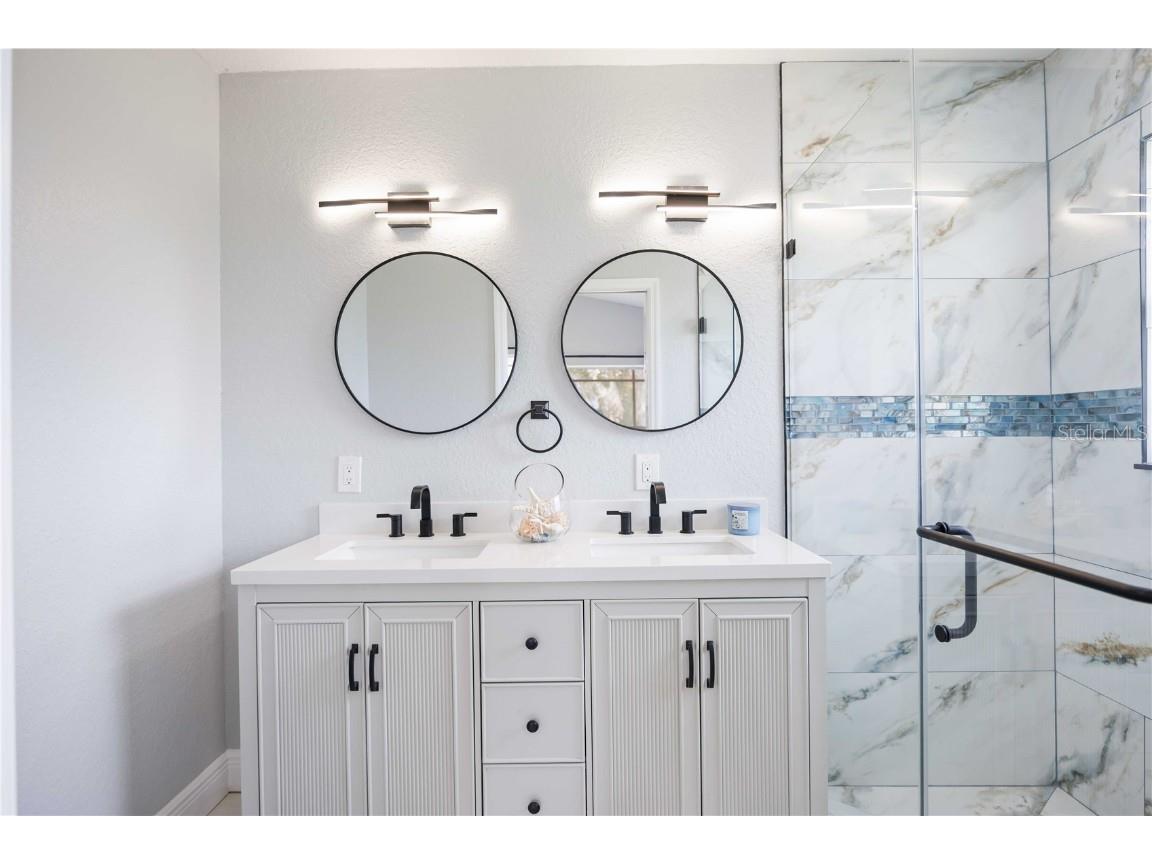 723 45th Street Court W Palmetto FL 34221 A4665705 image21