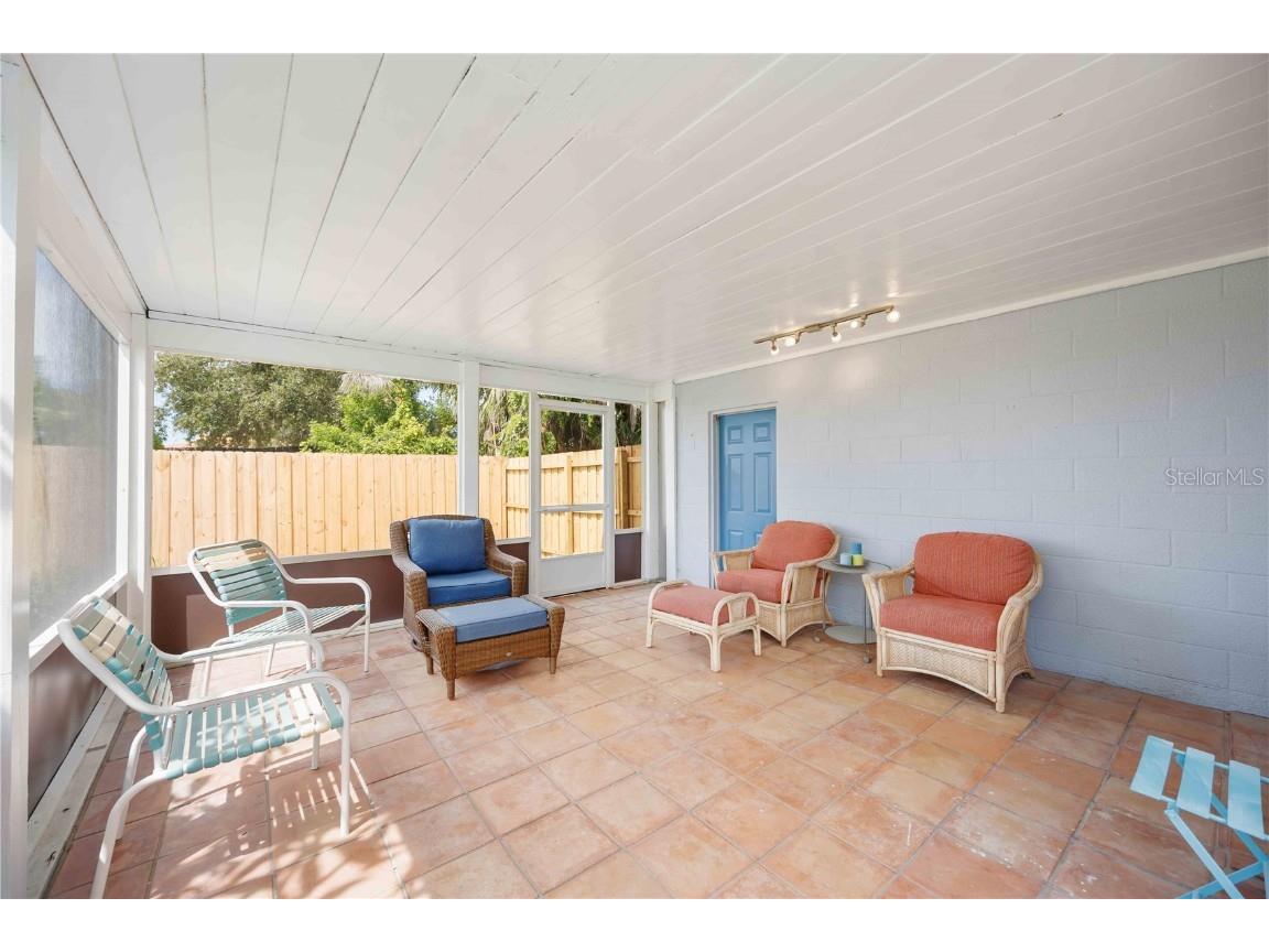 723 45th Street Court W Palmetto FL 34221 A4665705 image27