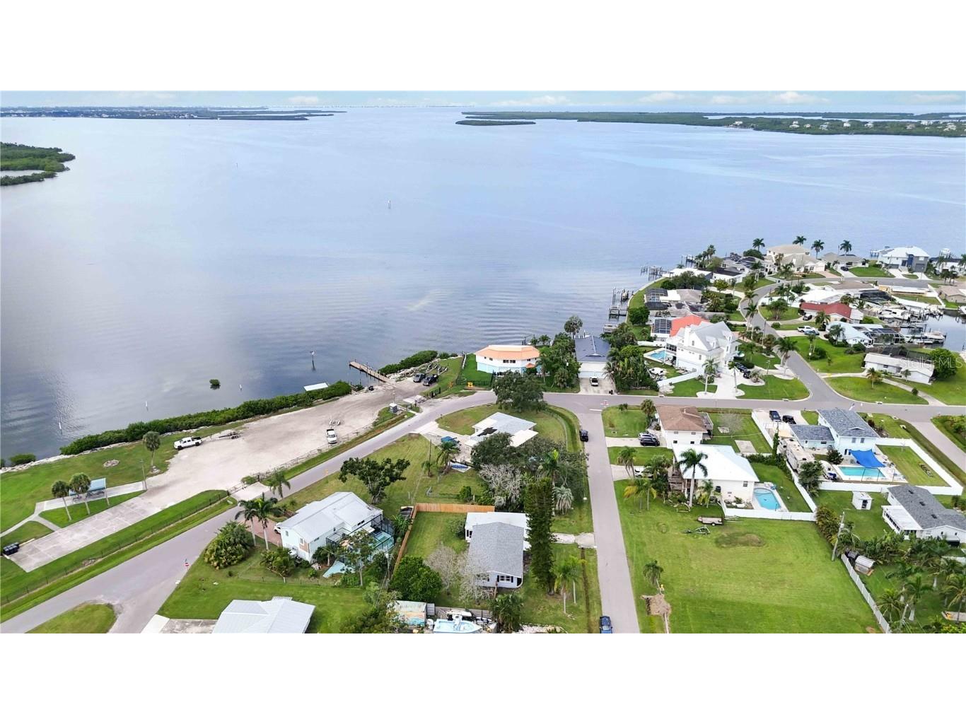 723 45th Street Court W Palmetto FL 34221 A4665705 image40