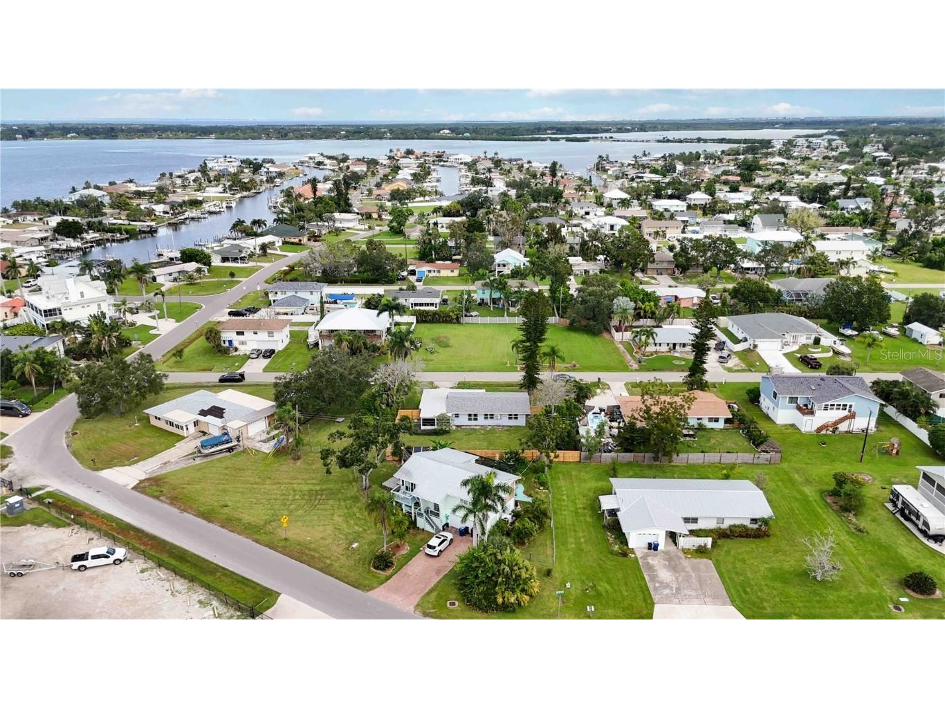 723 45th Street Court W Palmetto FL 34221 A4665705 image43