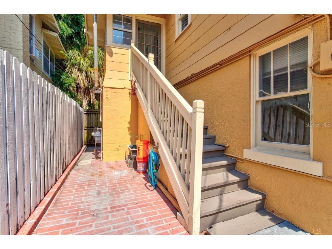 723 7th Avenue N Saint Petersburg FL 33701 A4655979 image36