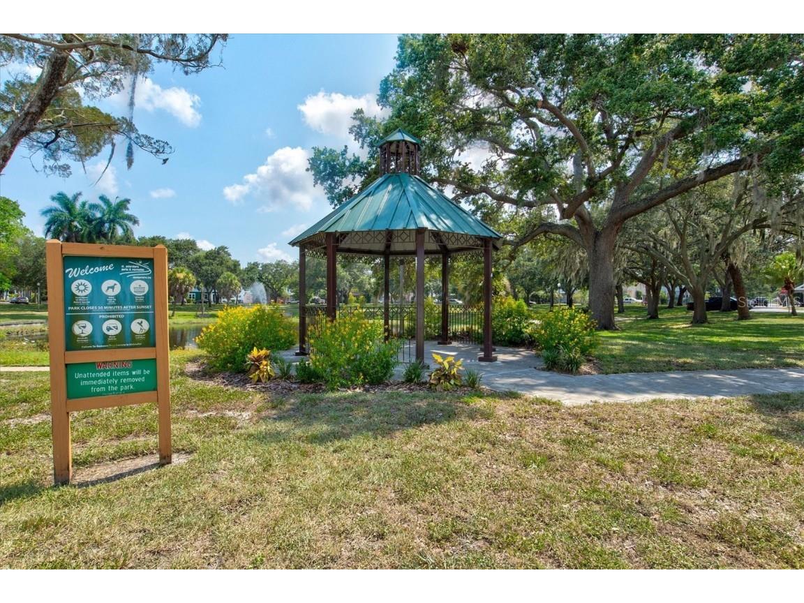 723 7th Avenue N Saint Petersburg FL 33701 A4655979 image43