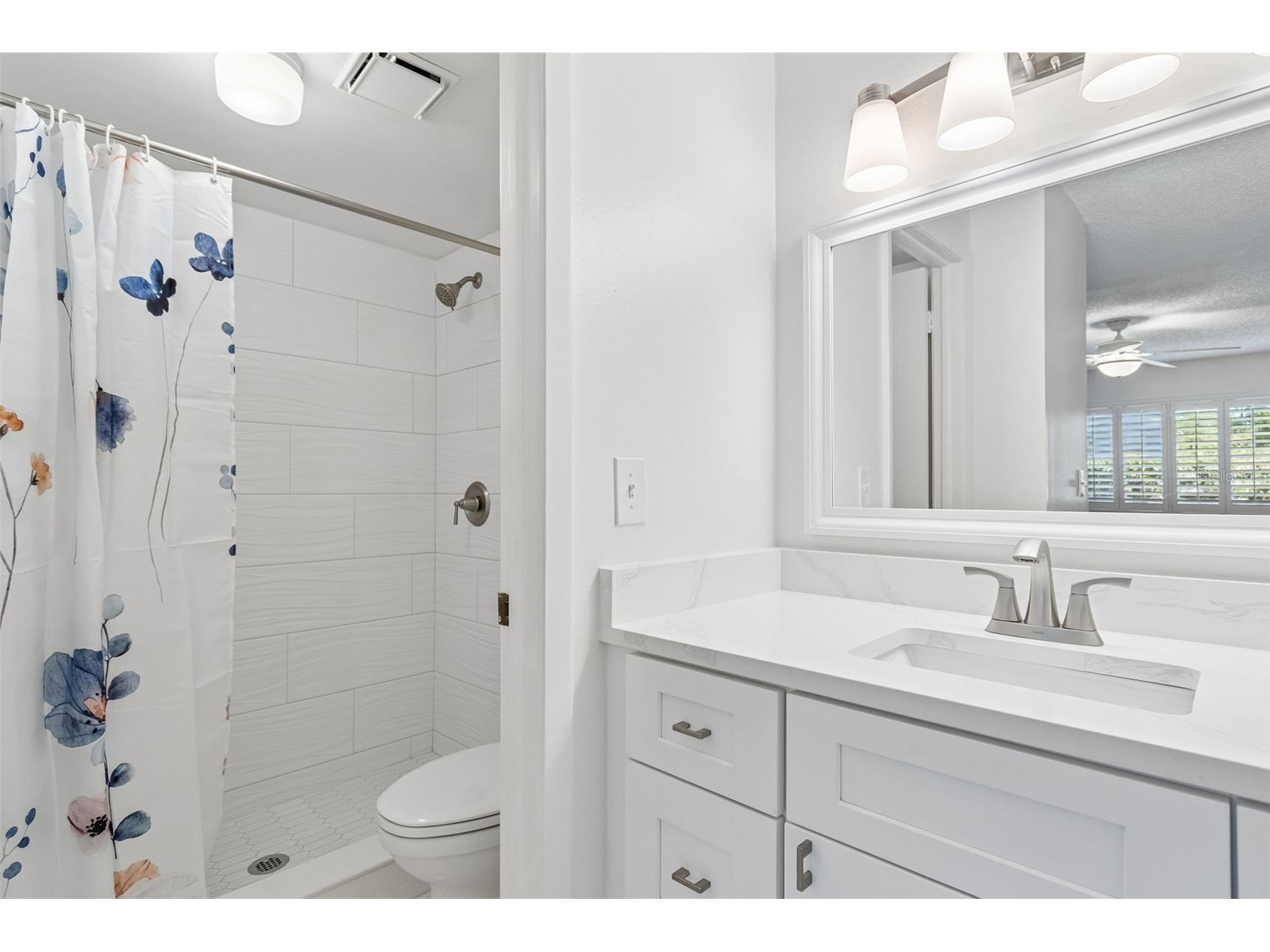 723 83rd Avenue N #104 Saint Petersburg FL 33702 TB8518325 image13