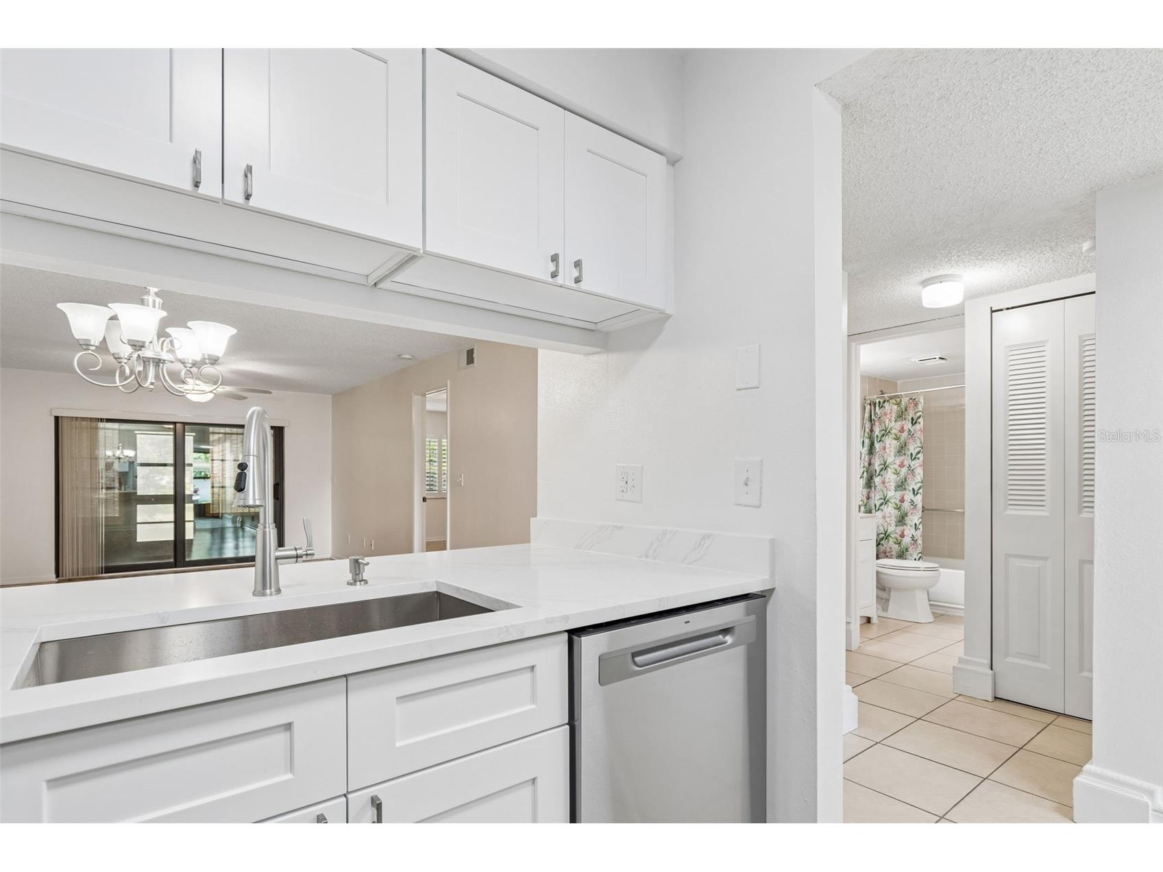 723 83rd Avenue N #104 Saint Petersburg FL 33702 TB8518325 image5