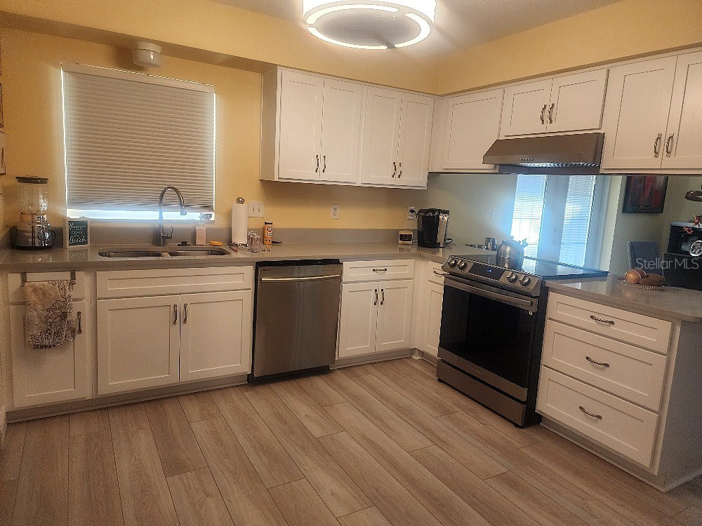 723 Elkhorn Road Sun City Center FL 33573 TB8465700 image6