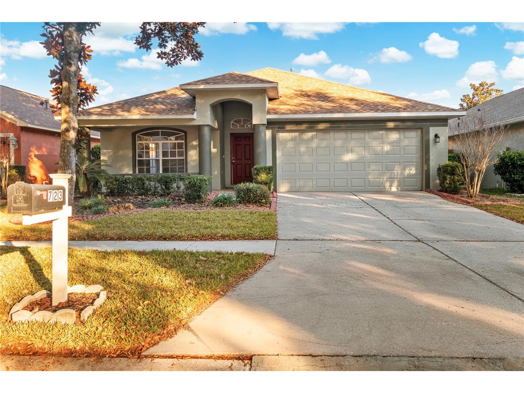 723 Erik Lake Road Brandon FL 33510 TB8475788 image1