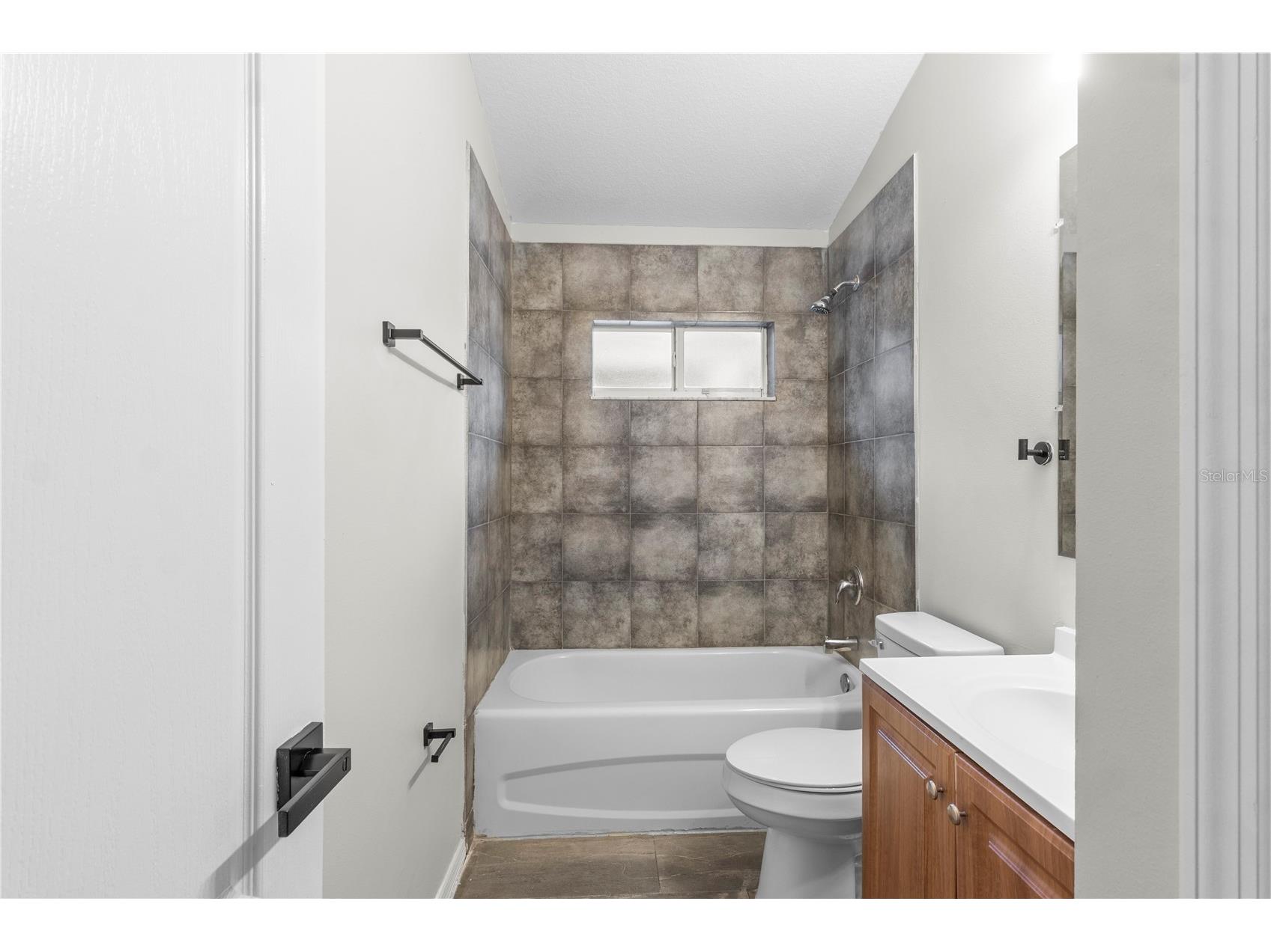 723 Erik Lake Road Brandon FL 33510 TB8475788 image23