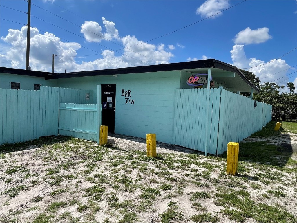 723 New Hope Street Auburndale FL 33823 P4930939 image1