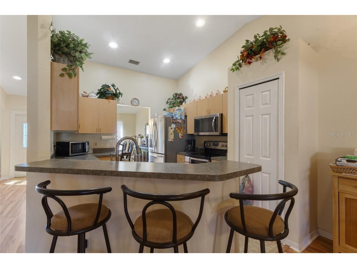 723 Pelican Court Kissimmee FL 34759 V4941579 image10