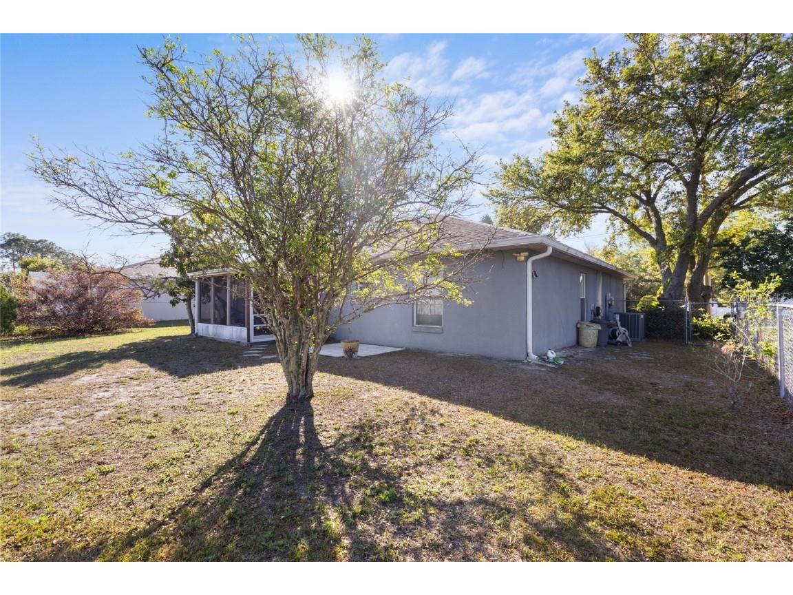 723 Pelican Court Kissimmee FL 34759 V4941579 image25