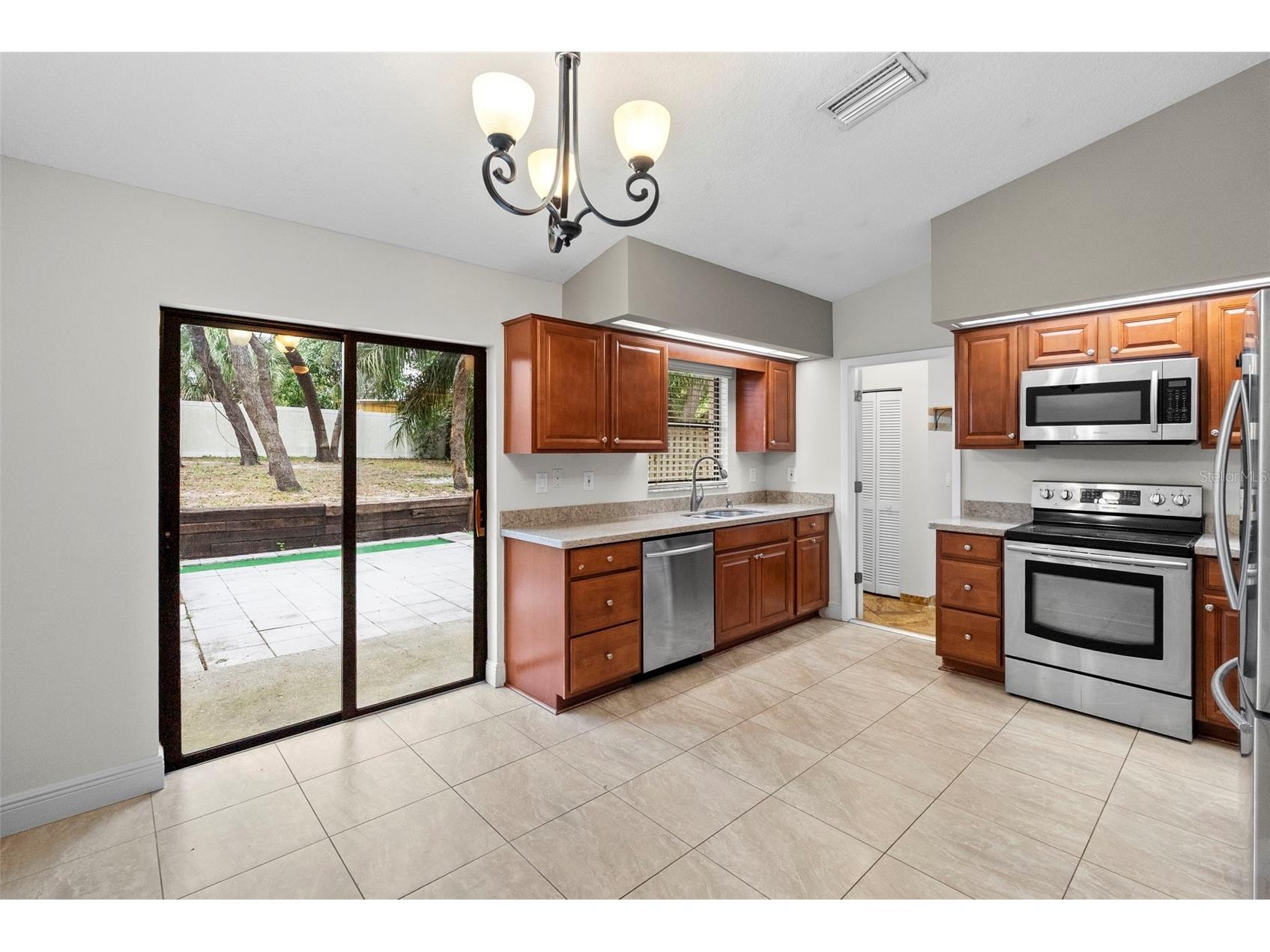 723 Pent Street Tarpon Springs FL 34689 TB8512315 image7