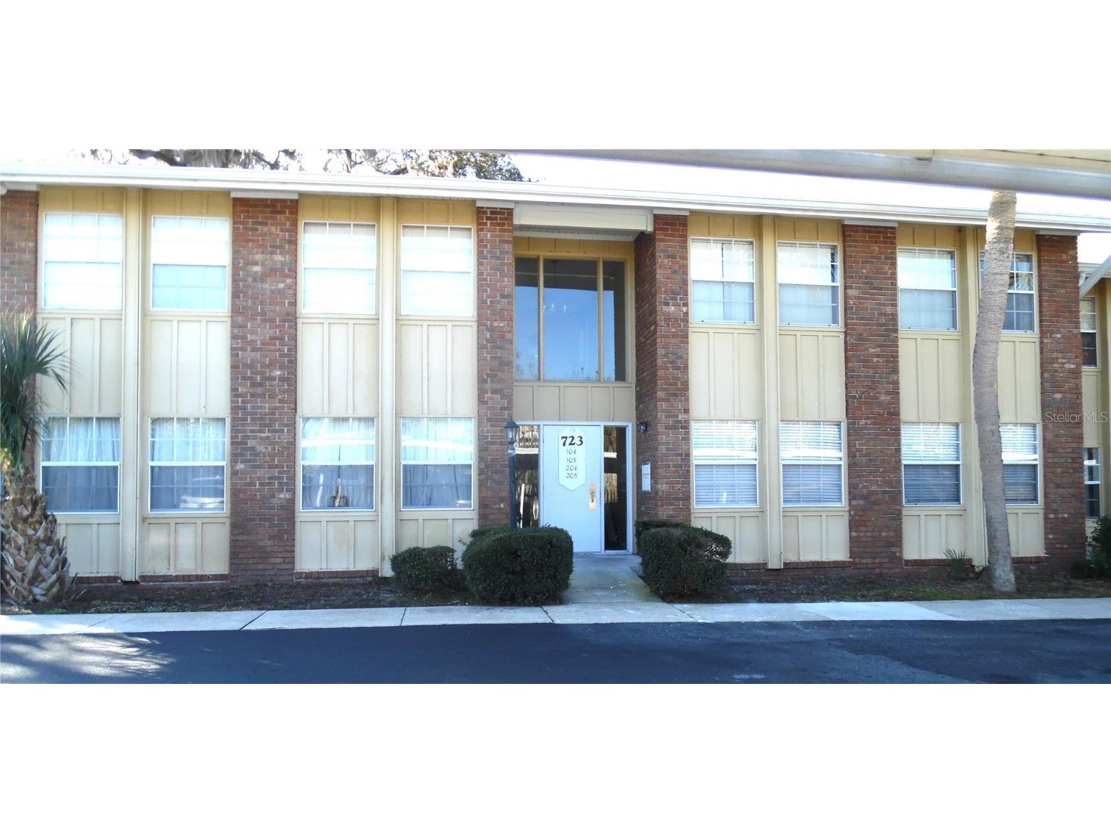 723 Perkins Street #104 Leesburg FL 34748 G5092246 image1