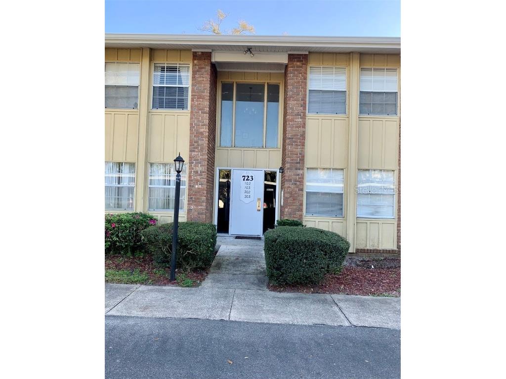 723 Perkins Street #202 Leesburg FL 34748 G5044427 image1
