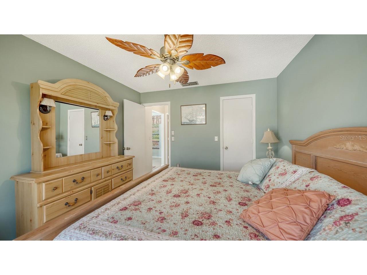 723 Portia Street N Nokomis FL 34275 - SHAKETT CREEK N6143875 image18