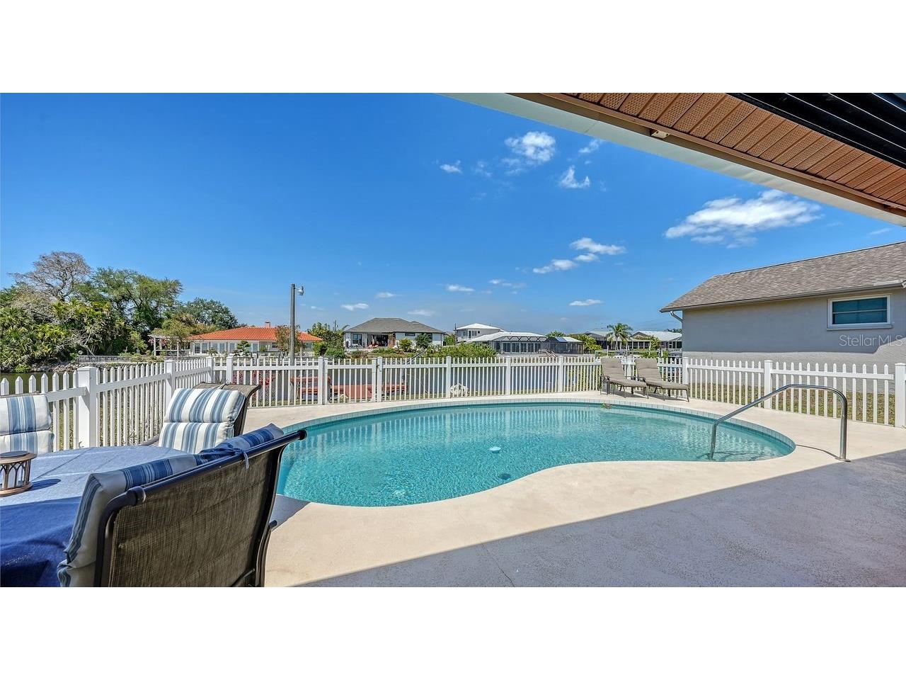 723 Portia Street N Nokomis FL 34275 - SHAKETT CREEK N6143875 image21