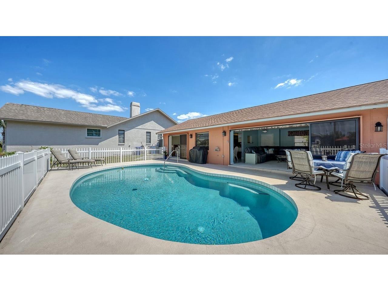723 Portia Street N Nokomis FL 34275 - SHAKETT CREEK N6143875 image24