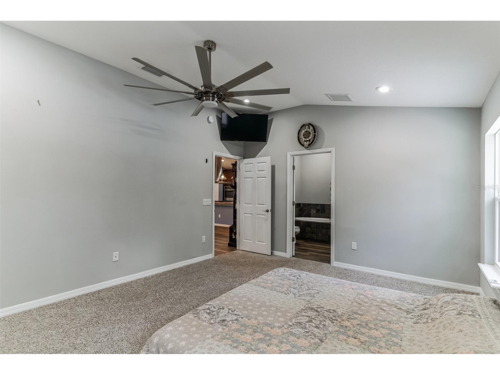 723 River Run Road Osteen FL 32764 O6406399 image10