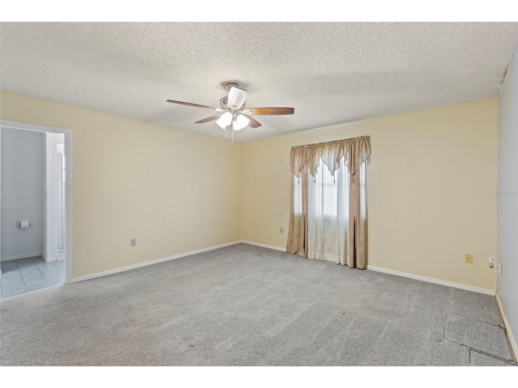 723 Royal Glen Drive Lakeland FL 33813 TB8528673 image29