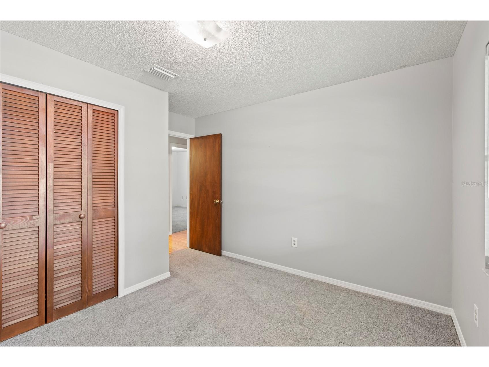 723 Royal Glen Drive Lakeland FL 33813 TB8528673 image33