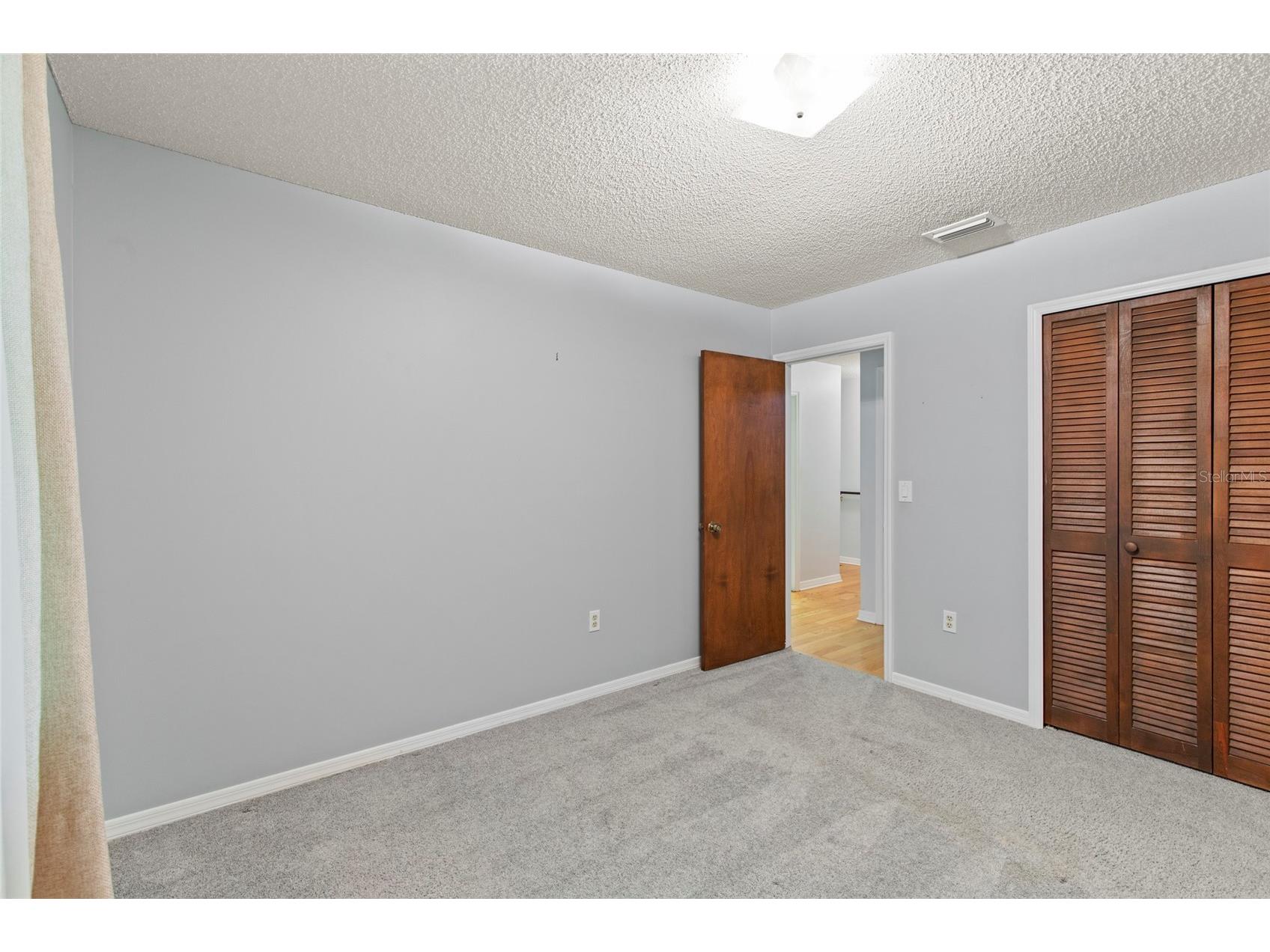 723 Royal Glen Drive Lakeland FL 33813 TB8528673 image36