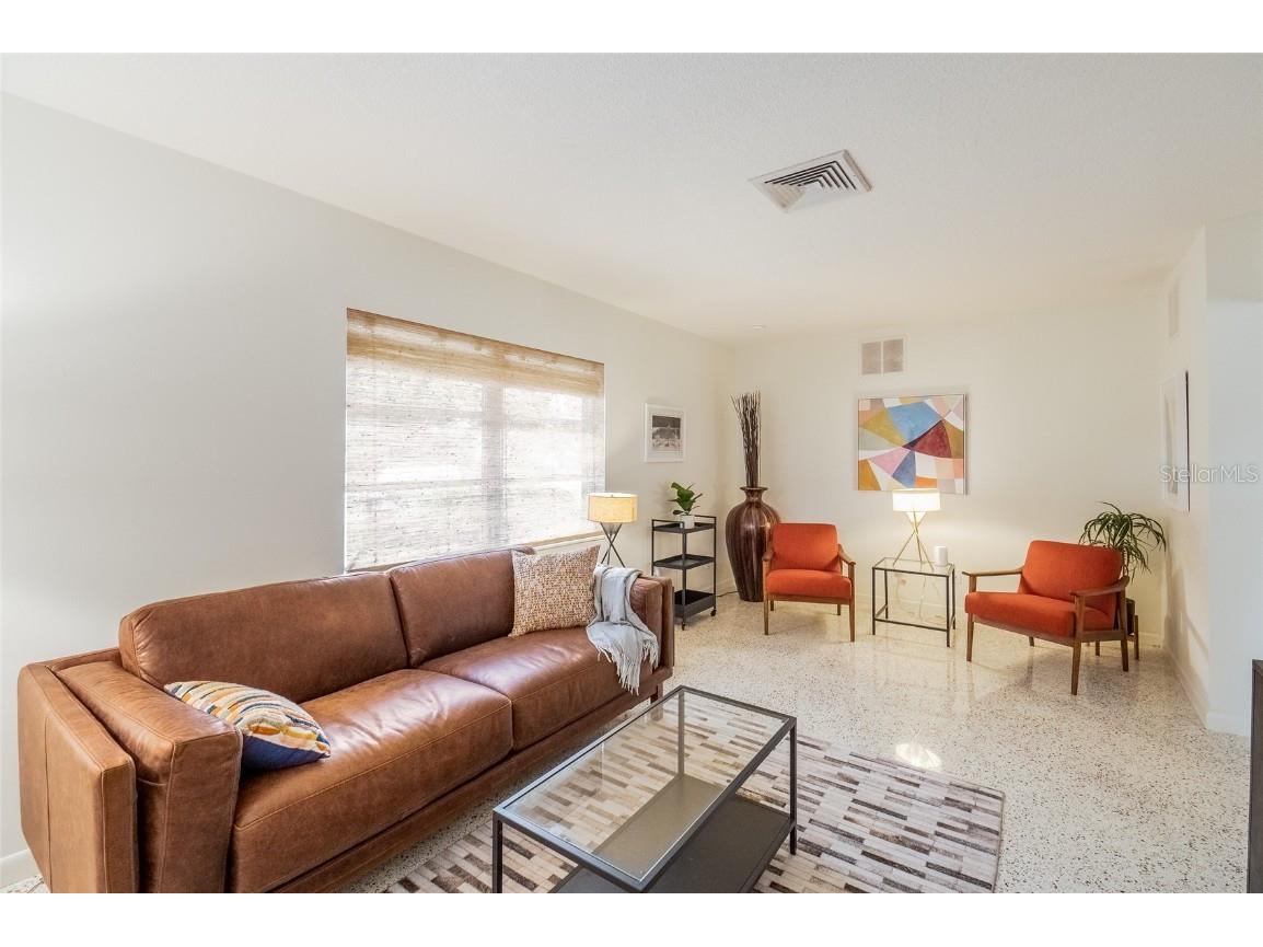 723 S Wilson Avenue Lakeland FL 33801 TB8431068 image1