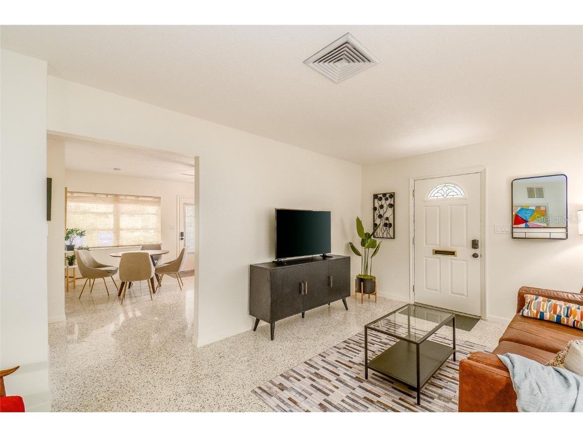 723 S Wilson Avenue Lakeland FL 33801 TB8431068 image5