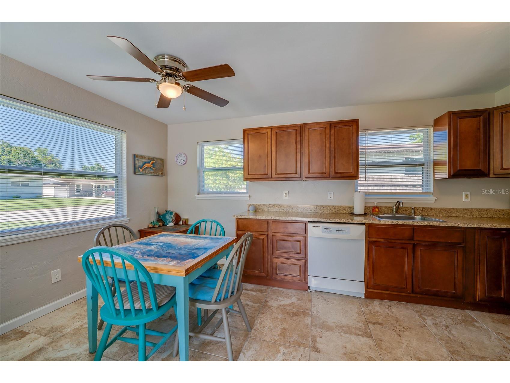 723 Steele Avenue South Daytona FL 32119 V4949209 image9