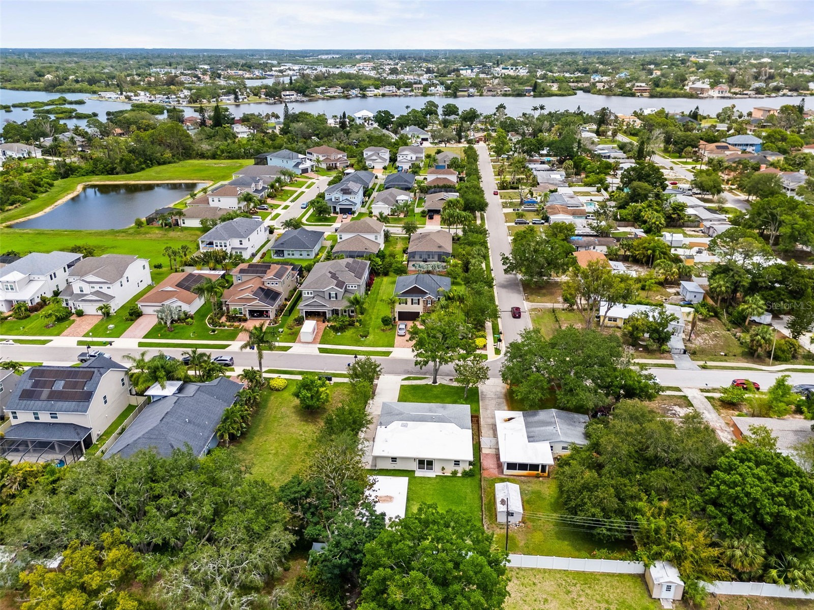 723 W Bayshore Drive Tarpon Springs FL 34689 W7886657 image53