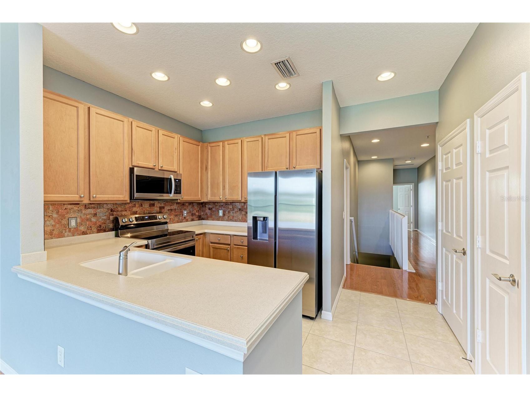 7230 Hamilton Road #297 Bradenton FL 34209 - PALMA SOLA CREEK A4679482 image10