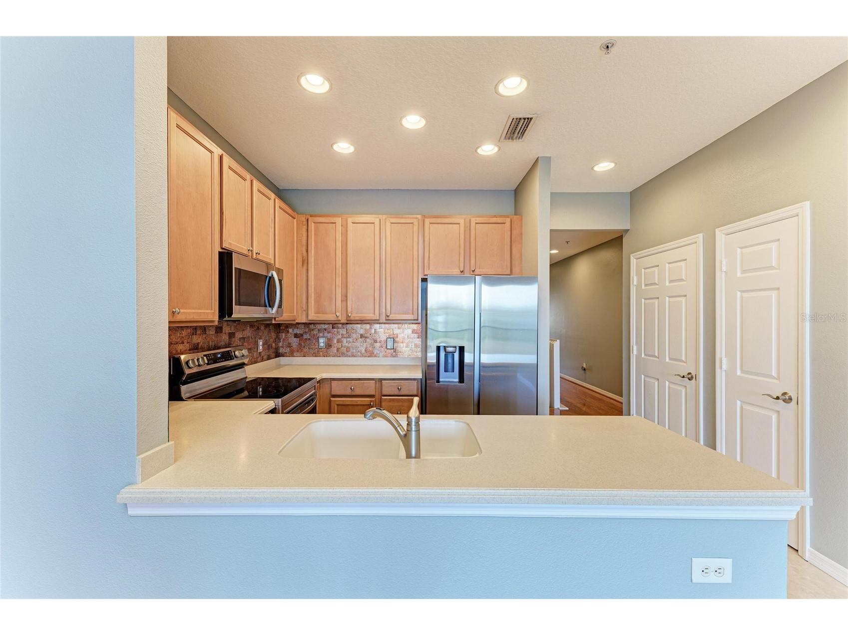 7230 Hamilton Road #297 Bradenton FL 34209 - PALMA SOLA CREEK A4679482 image11