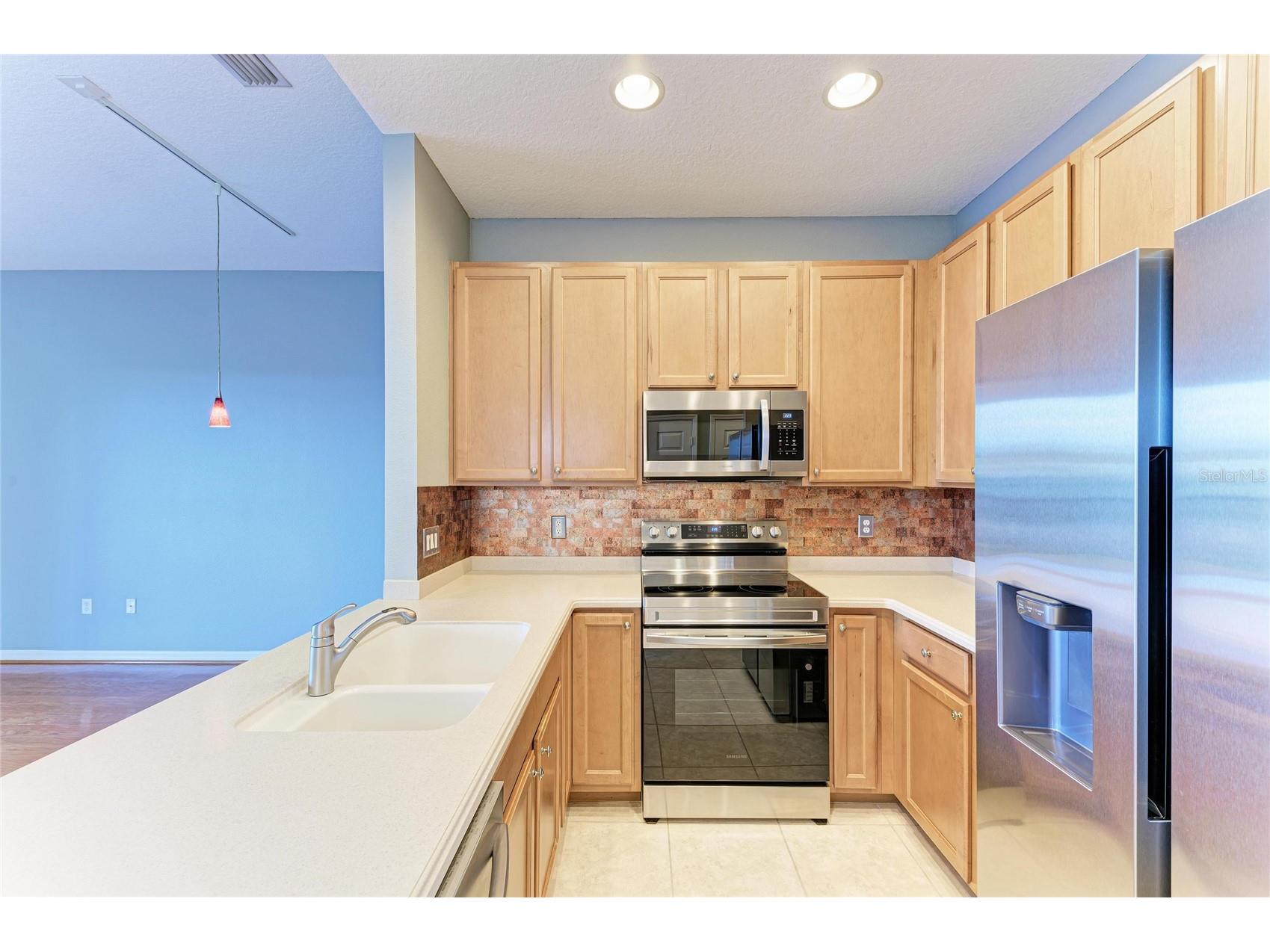 7230 Hamilton Road #297 Bradenton FL 34209 - PALMA SOLA CREEK A4679482 image12