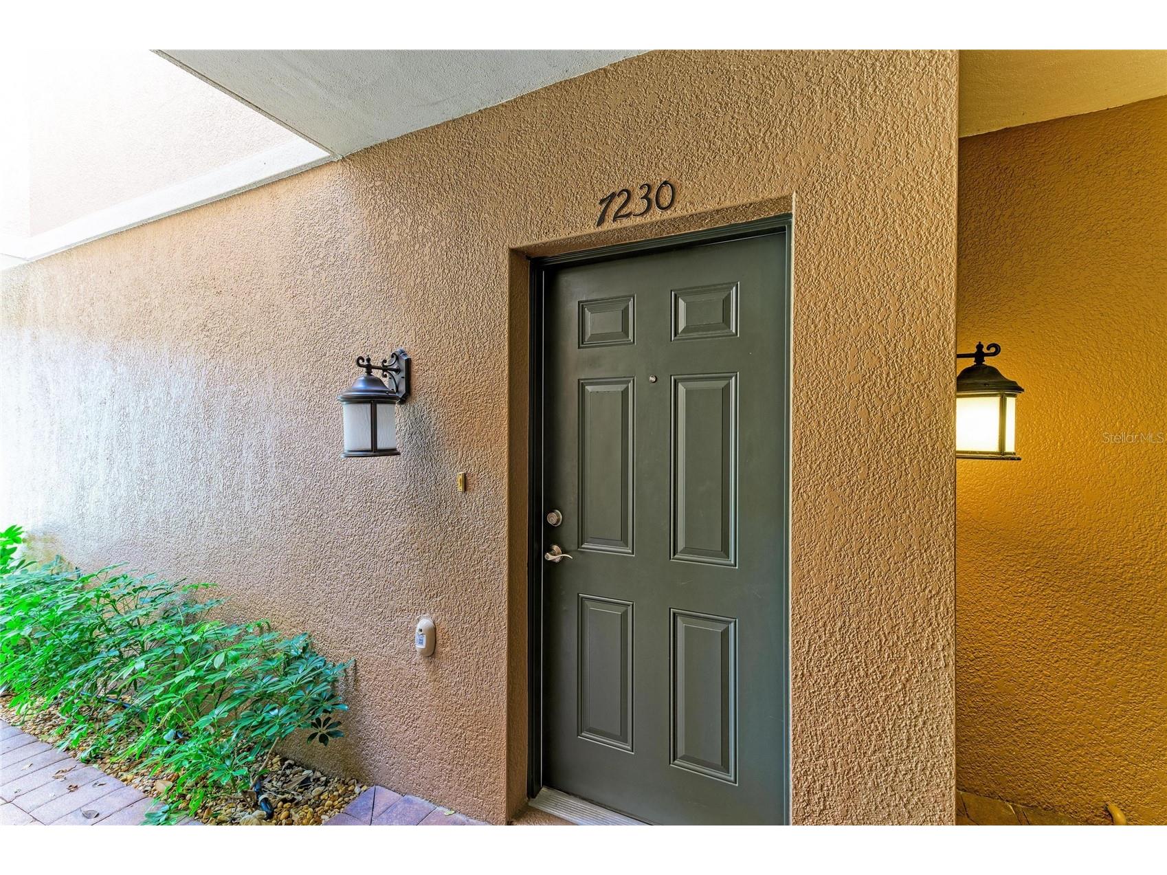 7230 Hamilton Road #297 Bradenton FL 34209 - PALMA SOLA CREEK A4679482 image3