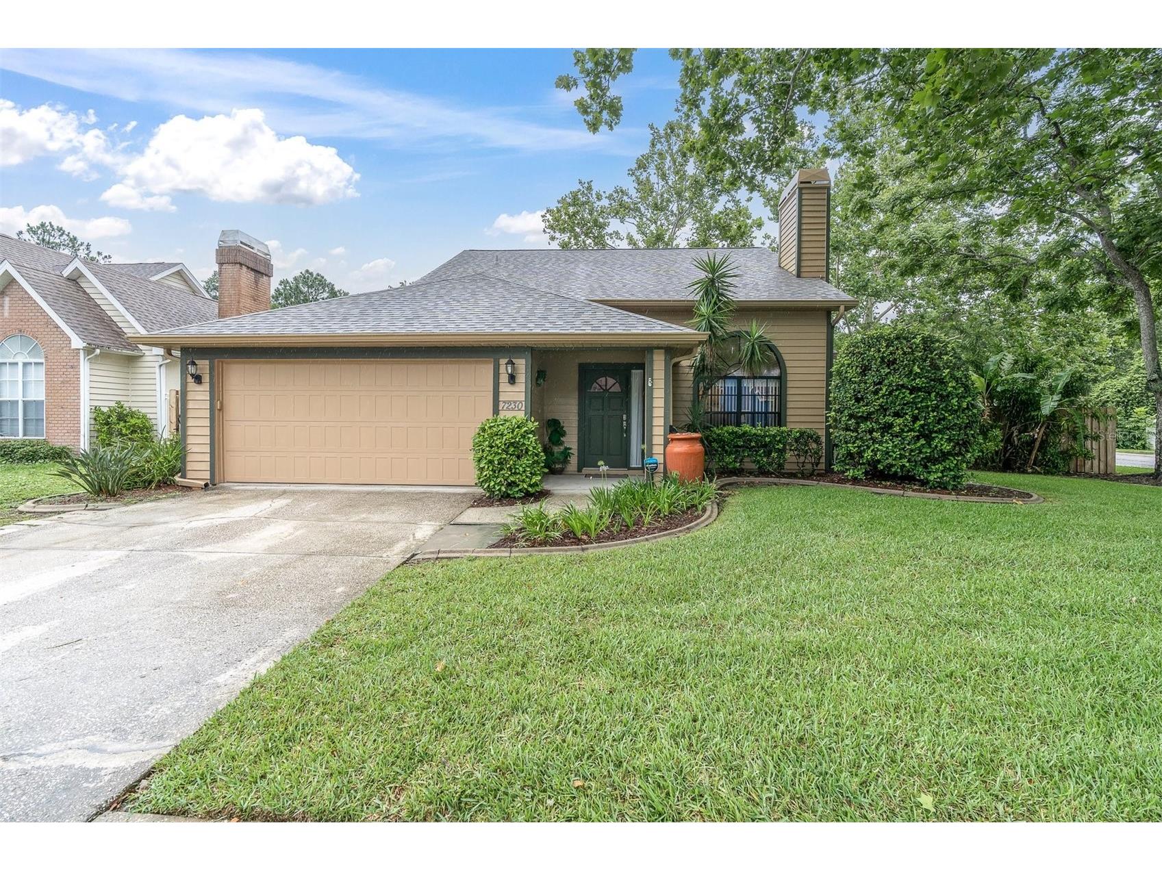 7230 Hummingbird Lane New Port Richey FL 34655 W7876951 image1
