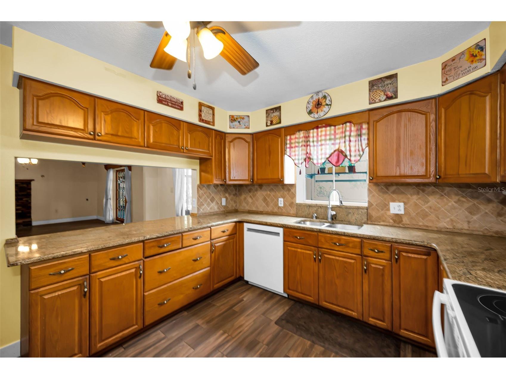 7230 Old Homestead Road New Port Richey FL 34654 TB8476406 image41