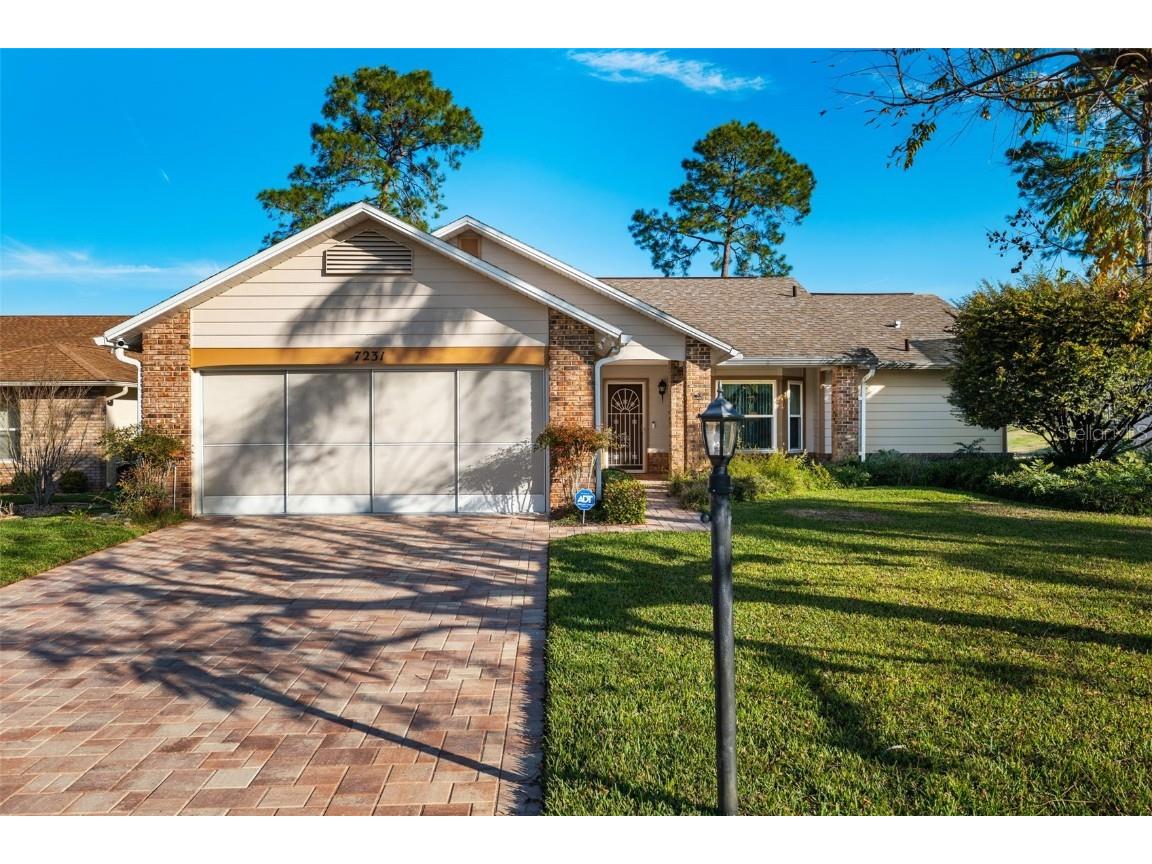 7231 Bottle Brush Drive Spring Hill FL 34606 W7861345 image1