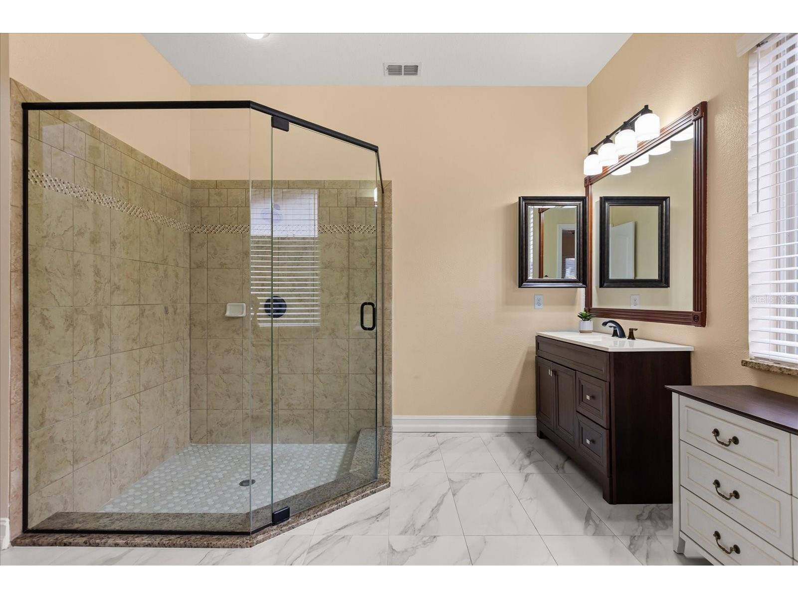 7231 Sangalla Drive Windermere FL 34786 O6390817 image25