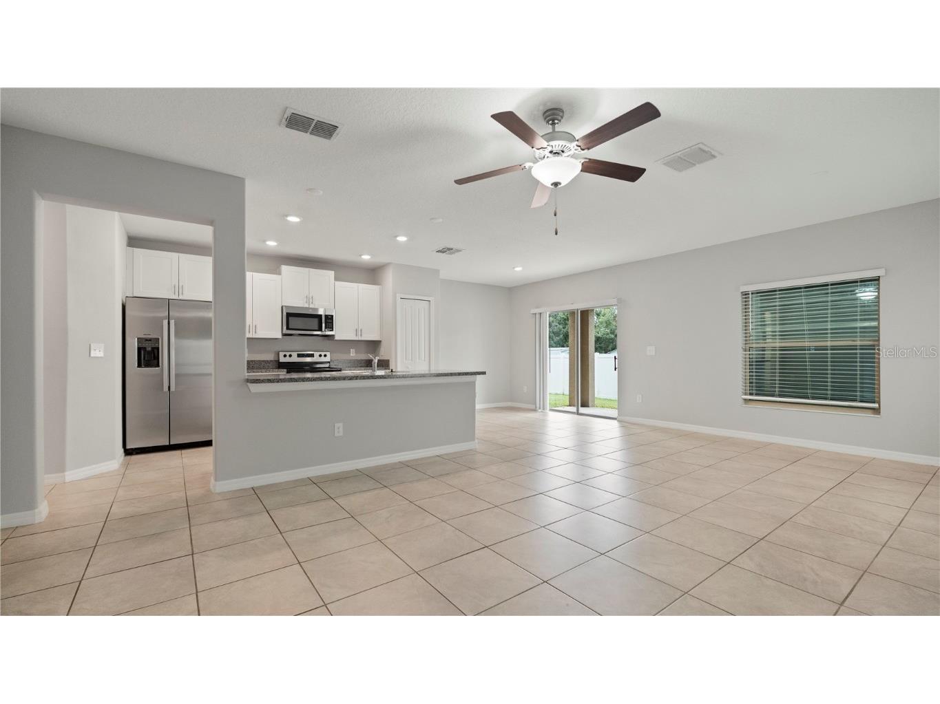 7231 Spring Snowflake Avenue Tampa FL 33619 TB8415847 image10