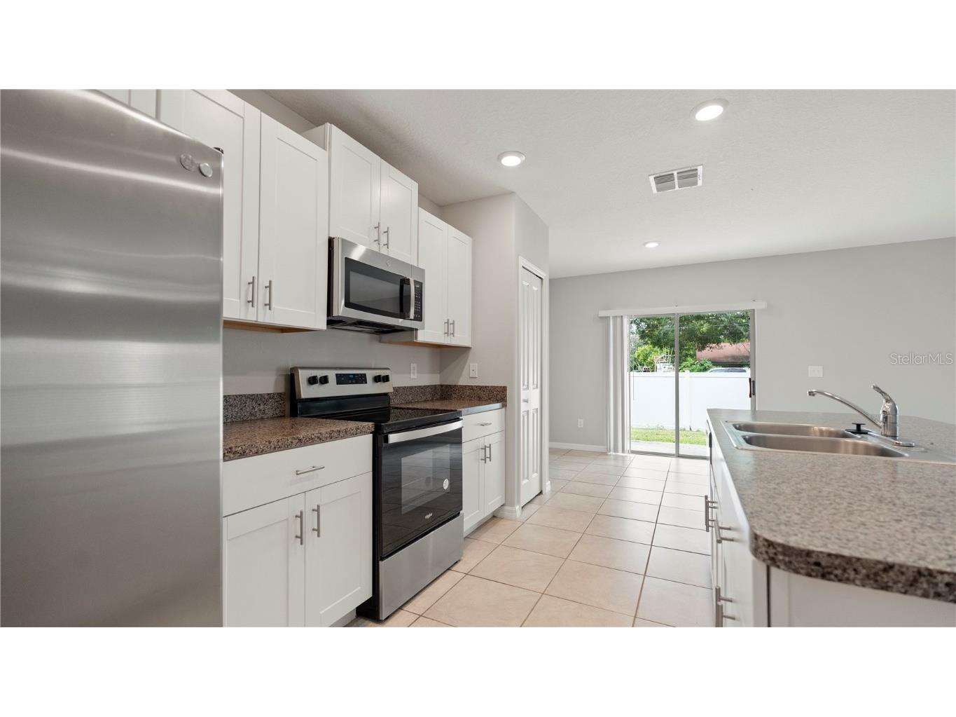 7231 Spring Snowflake Avenue Tampa FL 33619 TB8415847 image13