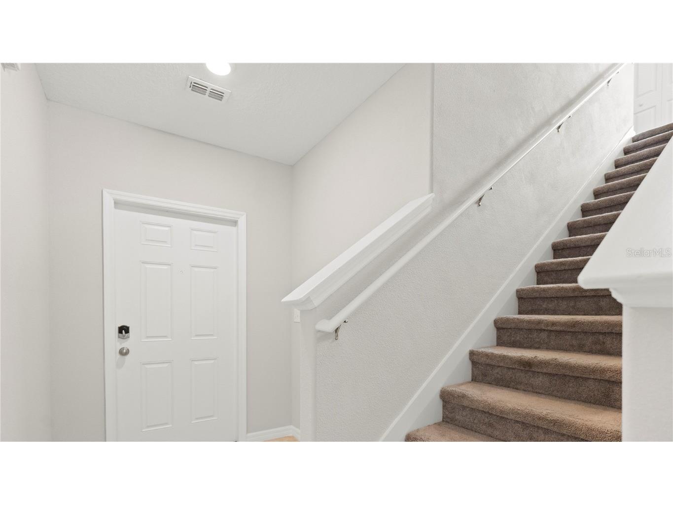 7231 Spring Snowflake Avenue Tampa FL 33619 TB8415847 image18