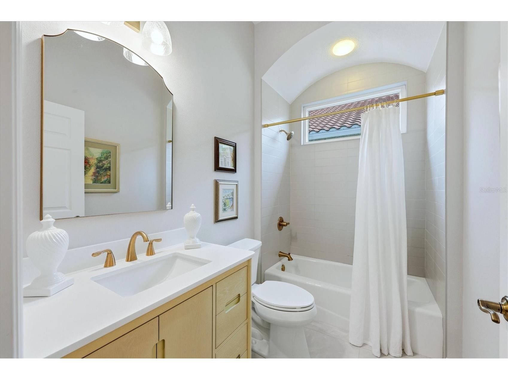 7232 Presidio Glen Lakewood Ranch FL 34202 A4667124 image32