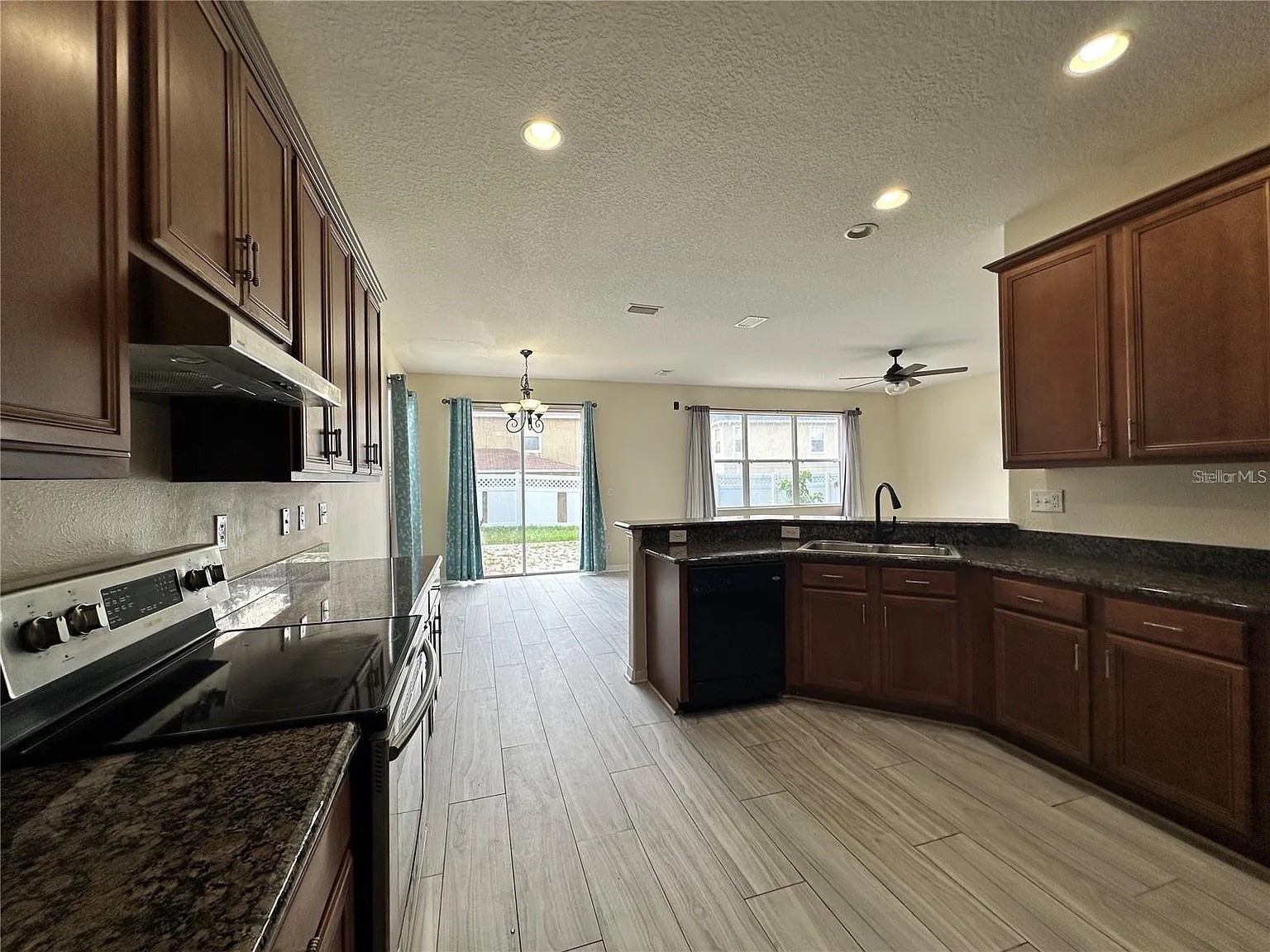 7232 Seedpod Loop Wesley Chapel FL 33545 TB8495938 image24