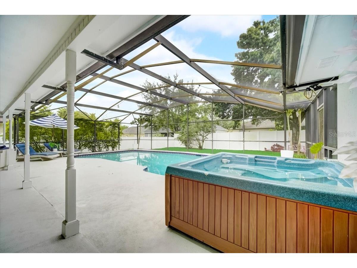 7233 Branchtree Drive Orlando FL 32835 O6392963 image44