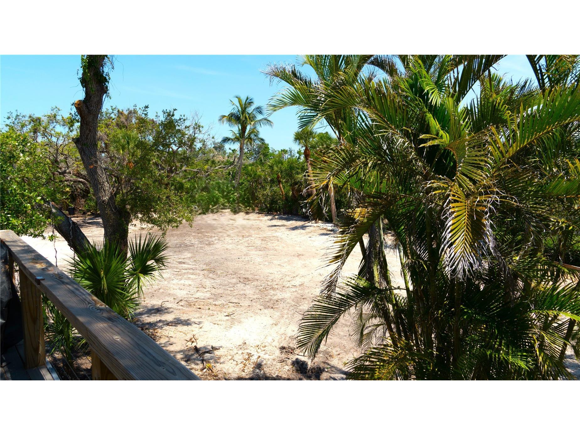 7233 Midnight Pass Road Sarasota FL 34242 A4660300 image10