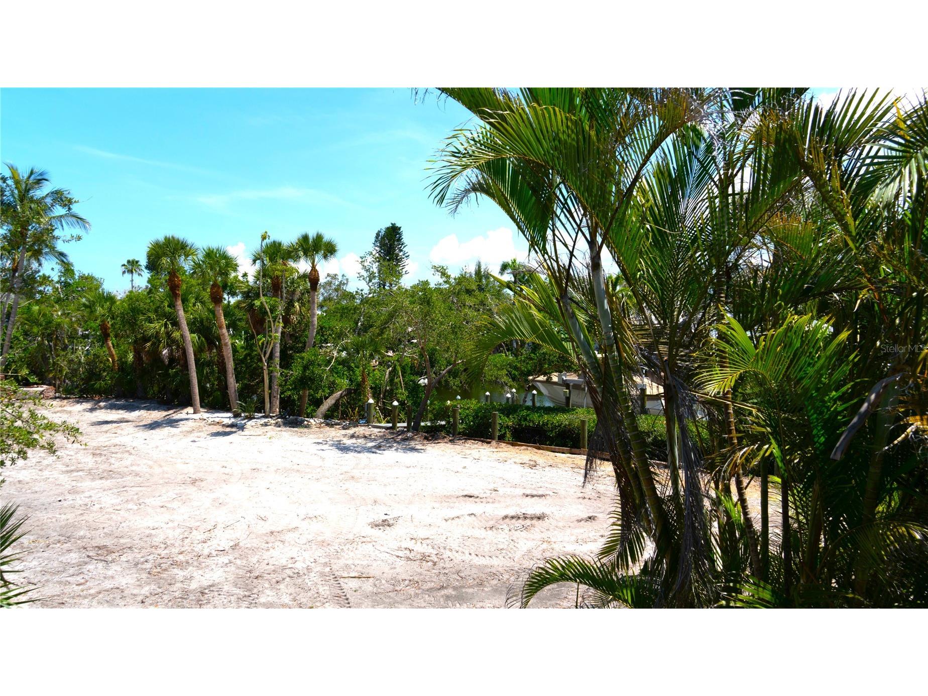 7233 Midnight Pass Road Sarasota FL 34242 A4660300 image11