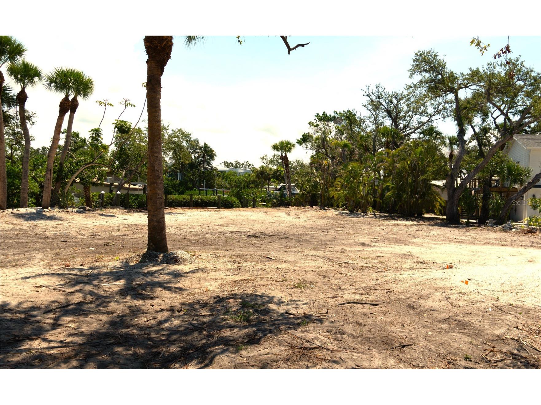 7233 Midnight Pass Road Sarasota FL 34242 A4660300 image18