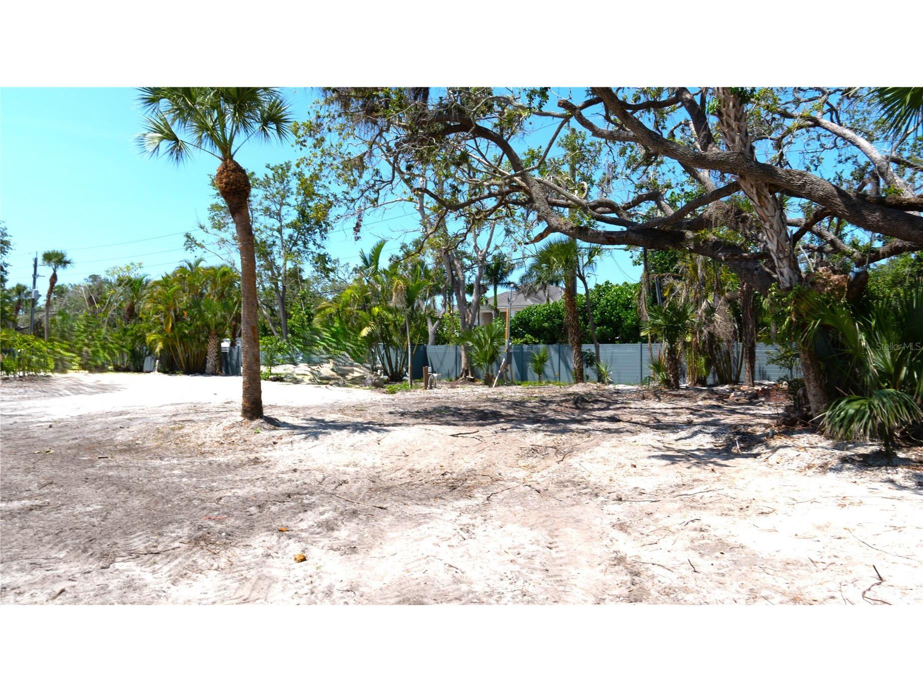 7233 Midnight Pass Road Sarasota FL 34242 A4660300 image19