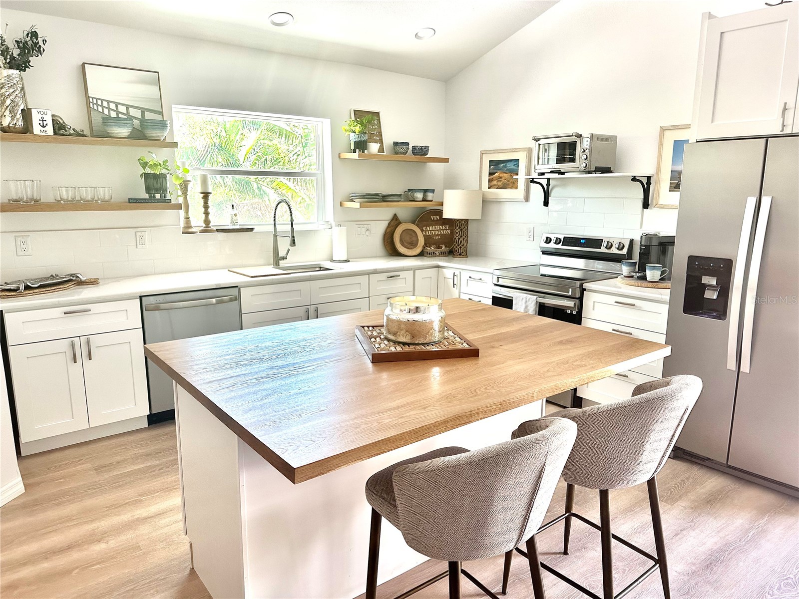 7233 Midnight Pass Road Sarasota FL 34242 A4660300 image22