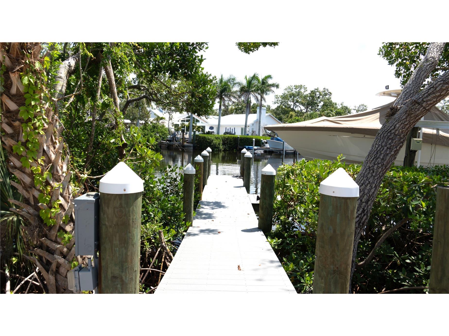 7233 Midnight Pass Road Sarasota FL 34242 A4660300 image5