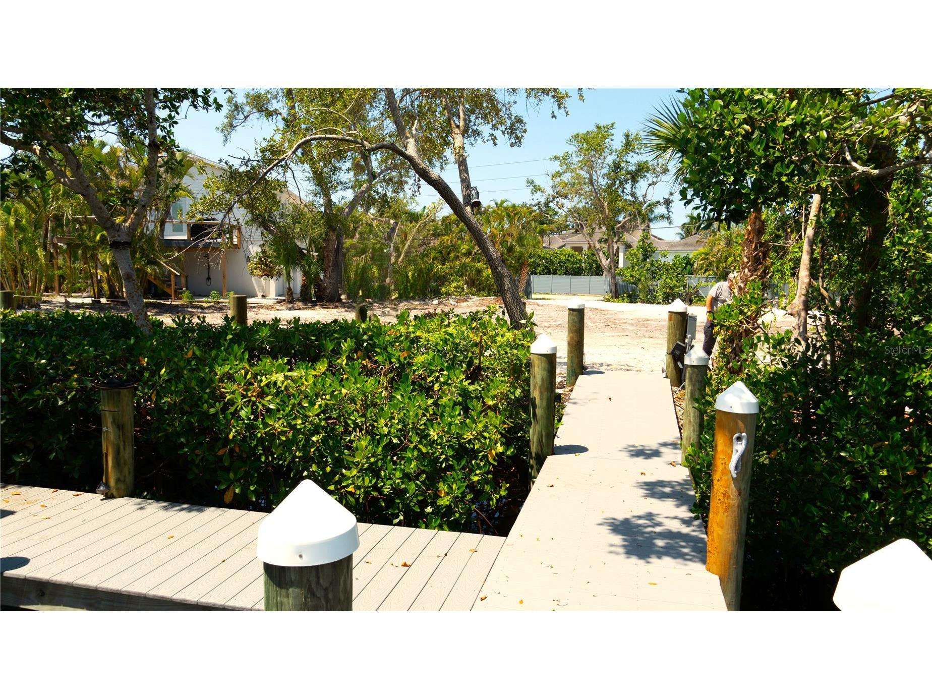 7233 Midnight Pass Road Sarasota FL 34242 A4660300 image8