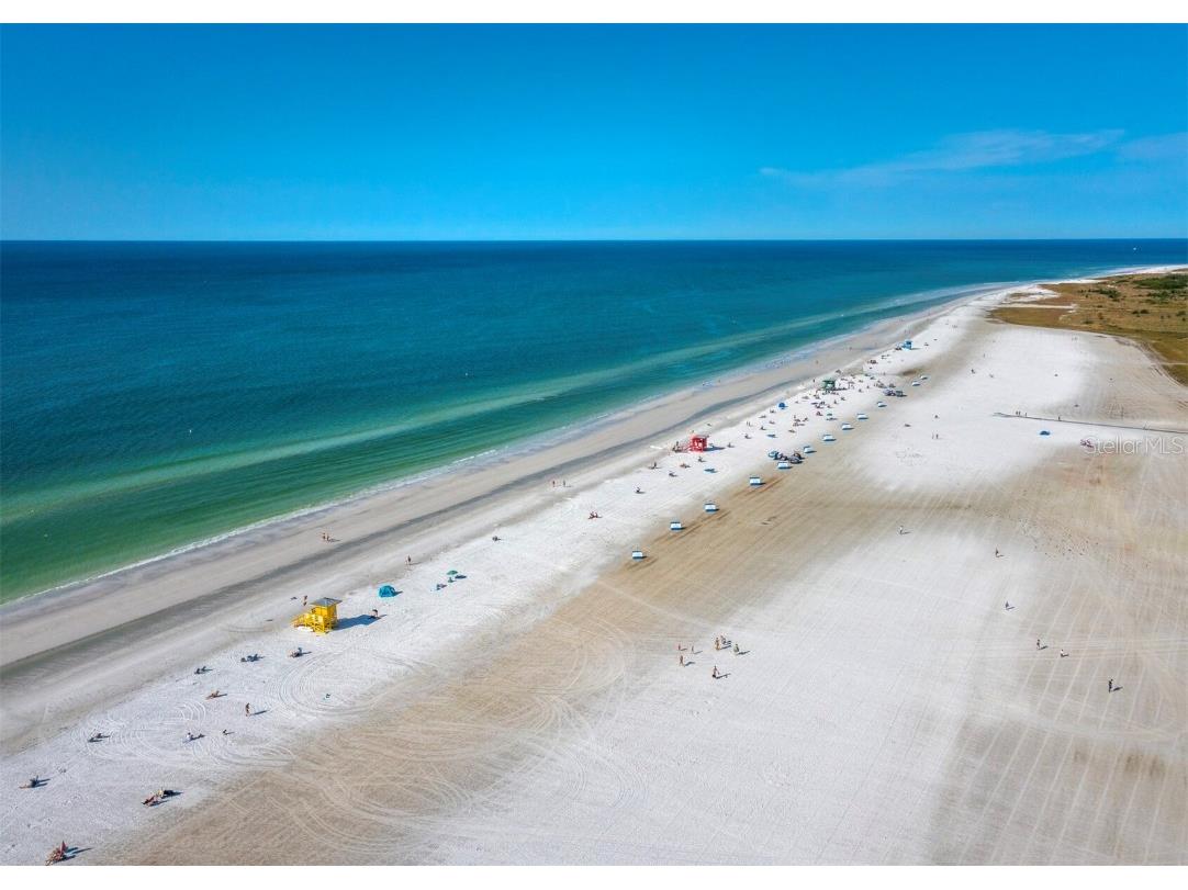 7233 Pine Needle Road Sarasota FL 34242 - HERON LAGOON A4673688 image37